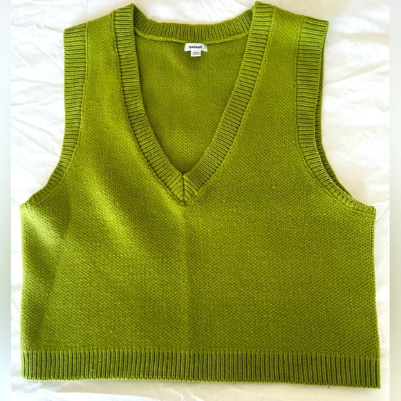 Garage Knit Vest - Picture 1 of 6